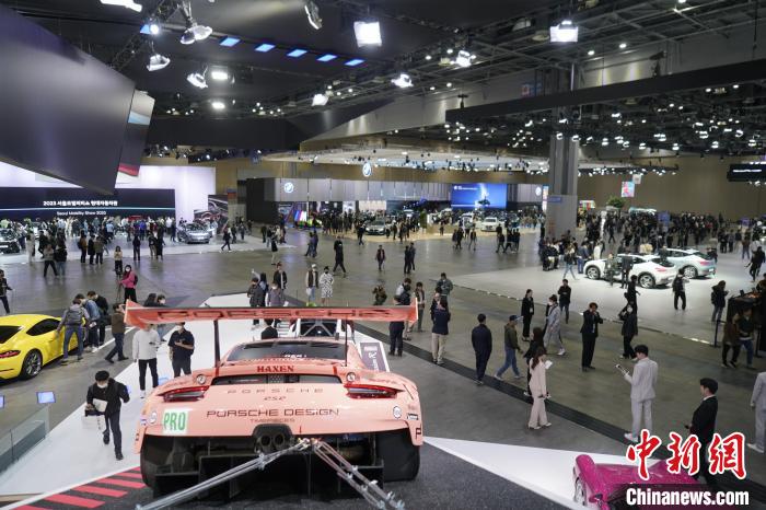 圖為展會(huì)現(xiàn)場(chǎng)?！⑿?攝