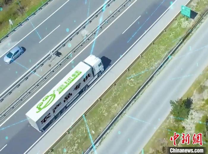 線上一鍵下單，實(shí)體門店本地配送，實(shí)現(xiàn)“即買即送”，“即時(shí)零售”將訂單在電商平臺、實(shí)體門店連接在一起。　美特好集團(tuán)供圖