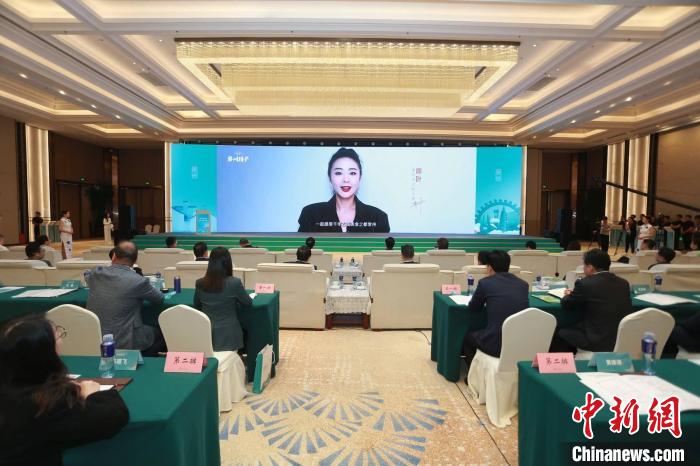 高葉、白鹿為家鄉(xiāng)代言常州10億元補貼豪推文商旅融合發(fā)展