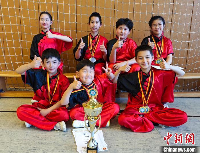 圖為活動(dòng)現(xiàn)場(chǎng)?！〉聡湫g(shù)聯(lián)合會(huì)供圖。