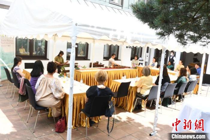 圖為活動(dòng)現(xiàn)場(chǎng)?！“亓种袊?guó)文化中心供圖。