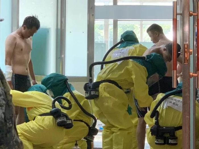 圖為臺灣漢光演習(xí)模擬官兵遭受生物戰(zhàn)劑攻擊，送往醫(yī)院就醫(yī)。圖片來源：臺灣《聯(lián)合報(bào)》 徐白櫻 翻攝