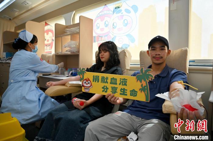 泰王國駐南寧總領(lǐng)事館在南寧開展公益獻血活動