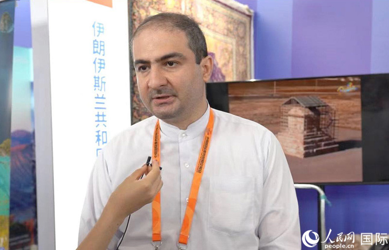 圖為伊朗使館媒體和公共外交專(zhuān)員阿米爾·曼蘇里。人民網(wǎng) 王禹蘅攝