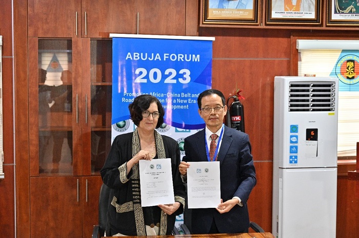 浙江師范大學(xué)非洲研究院與尼日利亞古紹研究所續(xù)簽戰(zhàn)略合作協(xié)議。浙江師范大學(xué)非洲研究院供圖