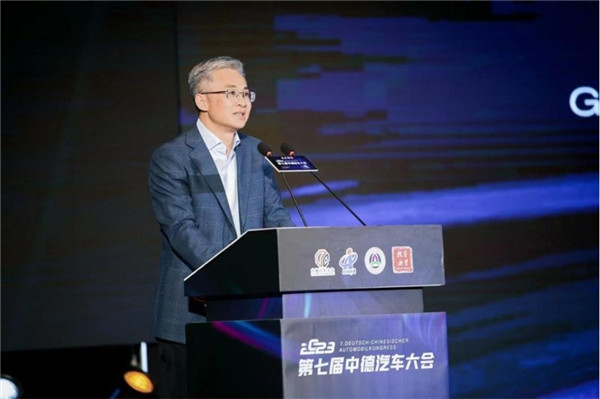 嘉興市人民政府市長李軍致辭。主辦方供圖