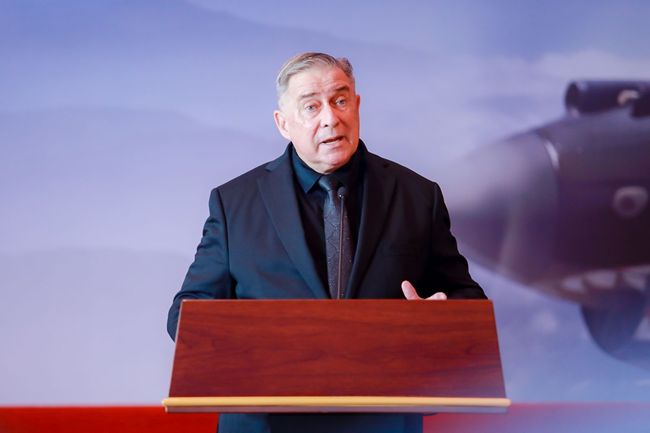 2023年10月30日，美中航空遺產(chǎn)基金會主席杰弗里·格林在中國人民抗日戰(zhàn)爭紀(jì)念館的活動中發(fā)表講話。中國人民對外友好協(xié)會供圖