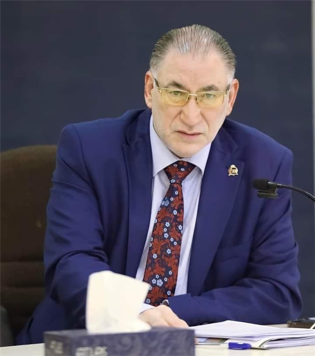 圖為約旦侯賽因·本·塔拉勒大學(xué)教授哈?！み_(dá)賈。受訪者供圖