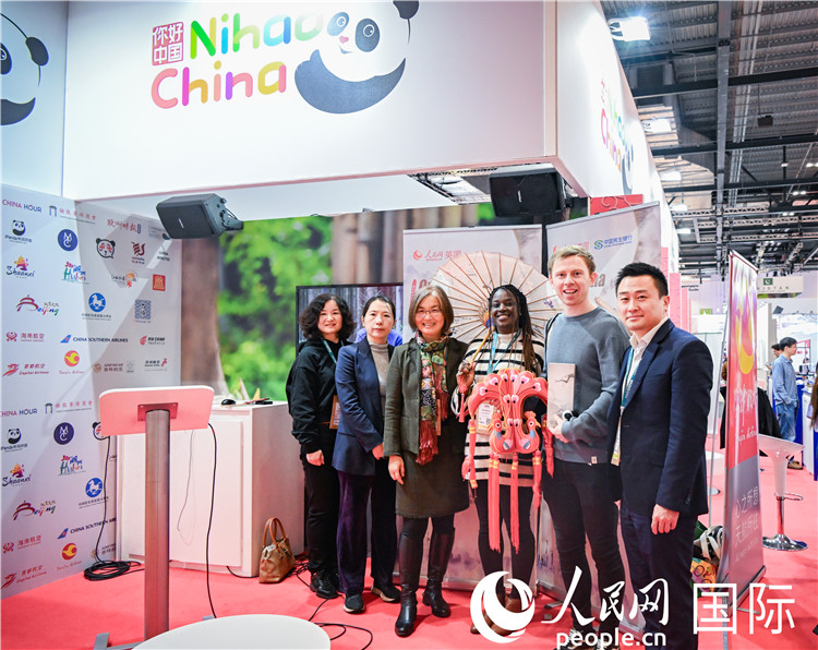 展區(qū)現(xiàn)場活動。人民網 郭錦標攝