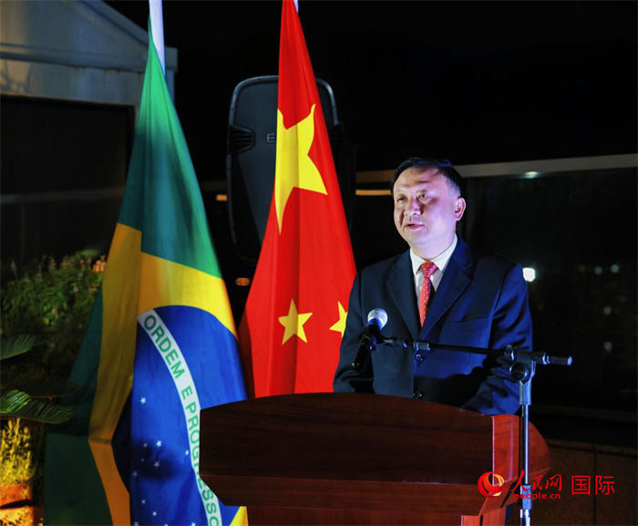 上海市副市長華源發(fā)表致辭。人民網(wǎng)記者宋亦然攝