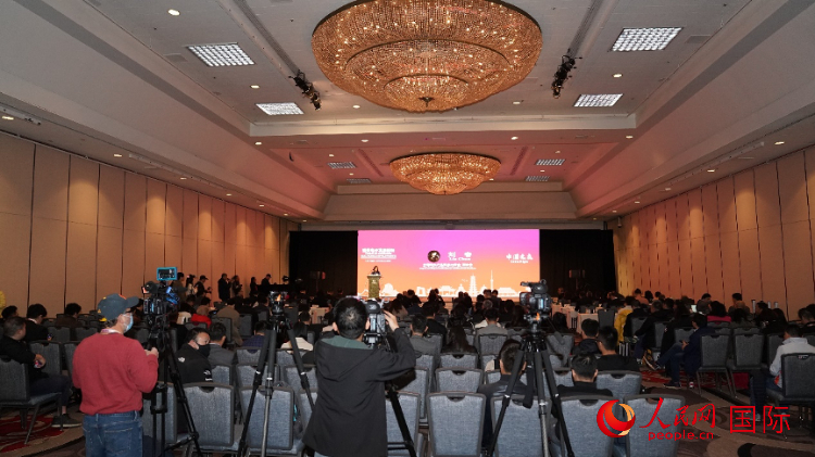 “中國之夜暨消費電子發(fā)展論壇”現(xiàn)場。人民網(wǎng)記者 鄧圩攝