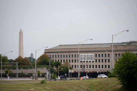 這是2021年8月3日在美國(guó)弗吉尼亞州阿靈頓拍攝的五角大樓。新華社記者劉杰攝