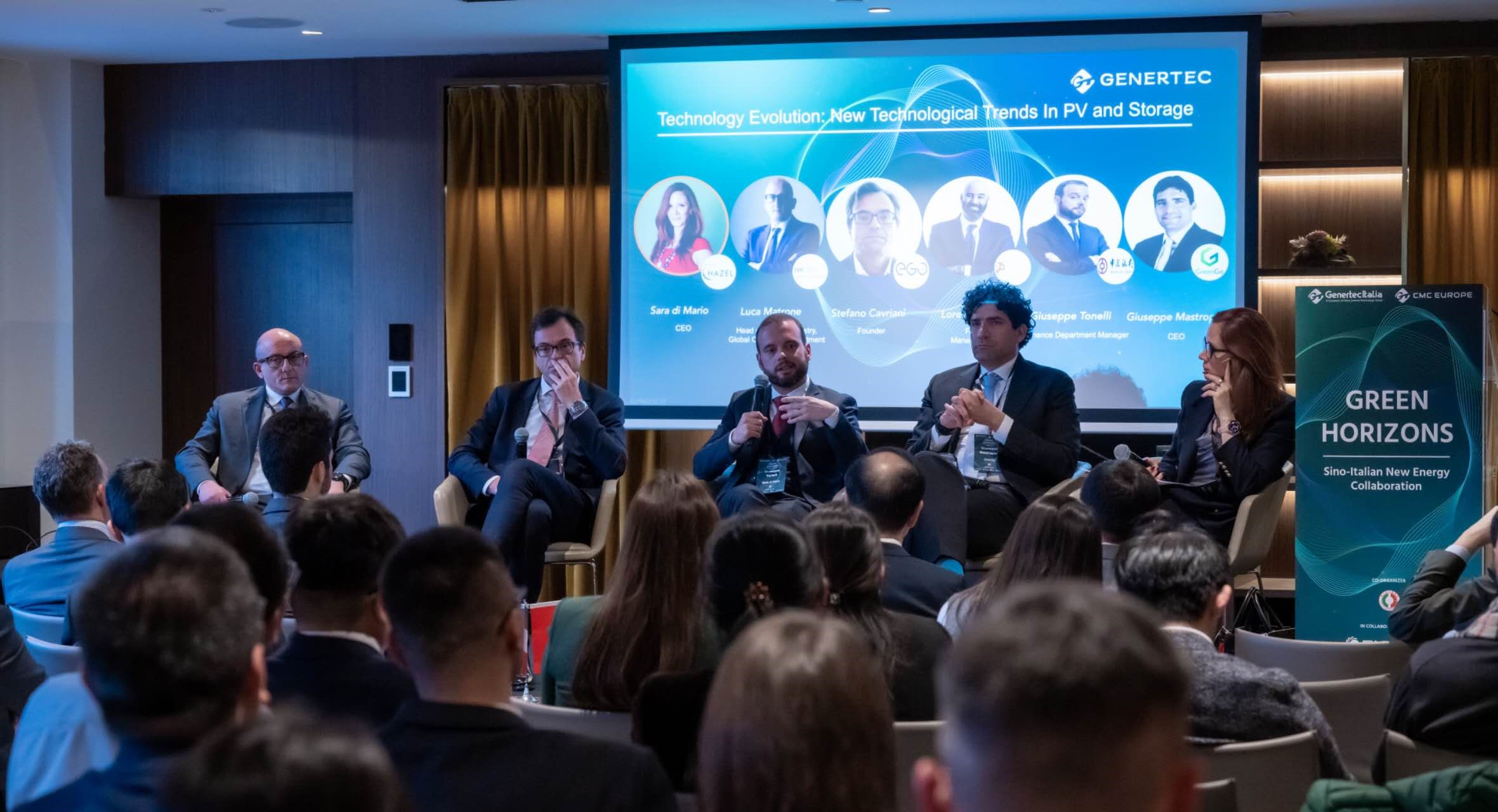 意大利企業(yè)負(fù)責(zé)人及行業(yè)專家介紹新能源領(lǐng)域發(fā)展經(jīng)驗(yàn)。主辦方供圖