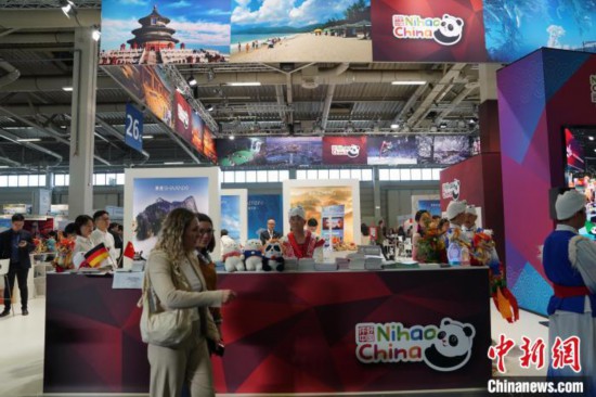  3月5日，2024年柏林國際旅游交易會(huì)(ITB)在柏林會(huì)展中心拉開帷幕。以“你好！中國”為主題的中國展區(qū)當(dāng)日亮相展會(huì)。中新社記者 馬秀秀 攝