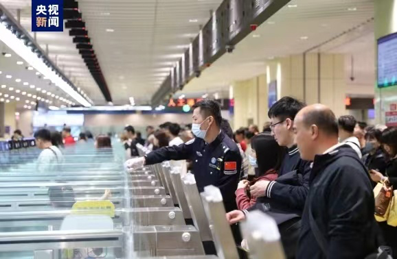 灣區(qū)速評(píng)丨多項(xiàng)數(shù)據(jù)破紀(jì)錄 人才何以在灣區(qū)成潮？