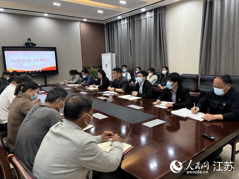 馬莊村以晨會開啟一天的工作。人民網(wǎng) 閆峰攝