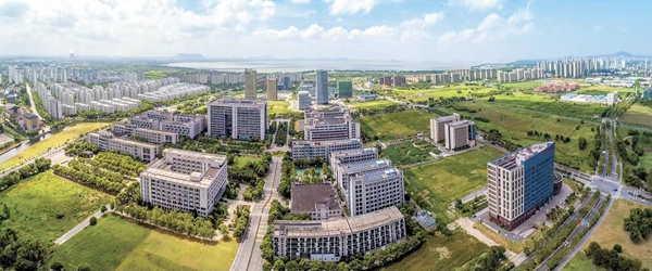 航拍產(chǎn)業(yè)園區(qū)一角。無(wú)錫高新區(qū)管委會(huì)供圖