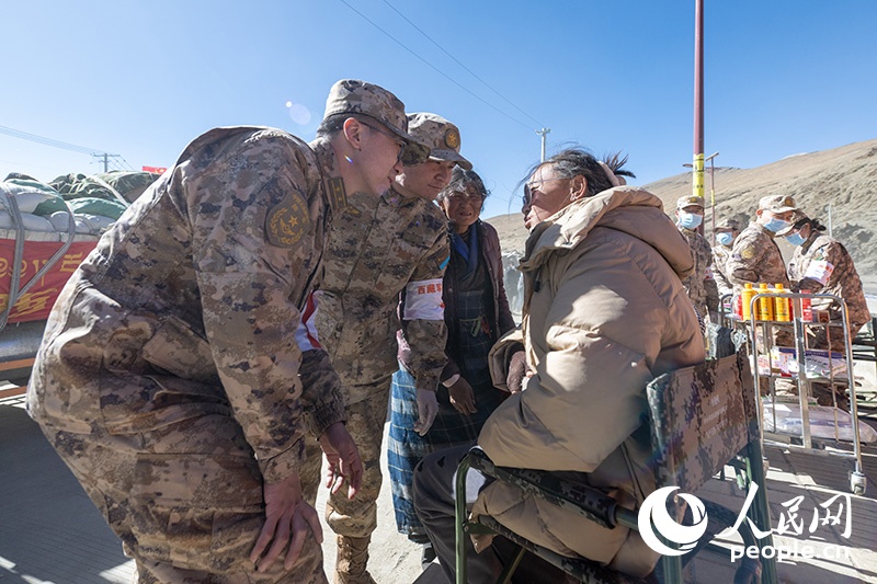 震中日記｜“謝謝，曼巴啦！”