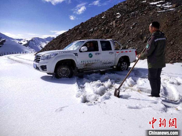 圖為管護員的工作日常。受訪者供圖