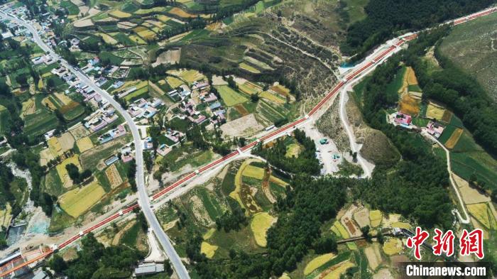 圖為引大濟湟北干渠二期的倒虹吸。(資料圖) 青海省水利廳 供圖