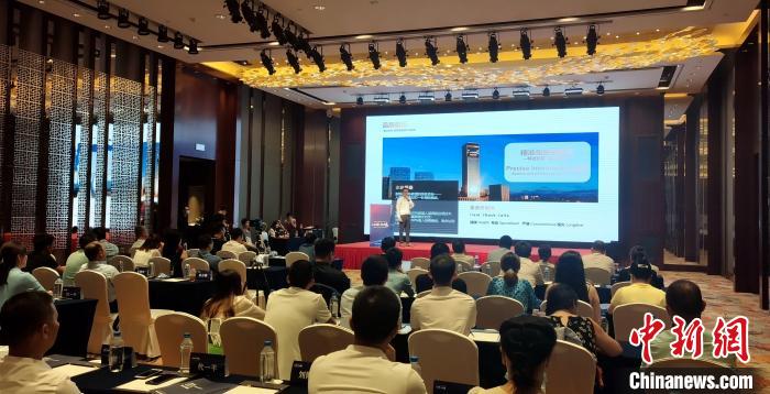 熱休細(xì)胞總經(jīng)理吳建洪介紹三年發(fā)展歷程?！罘?攝