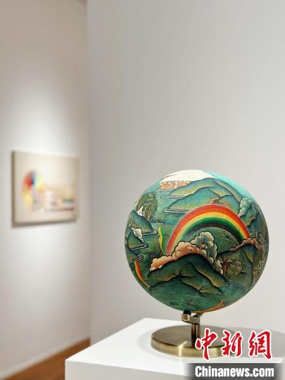 展覽現(xiàn)場?！□囆g(shù)中心 供圖