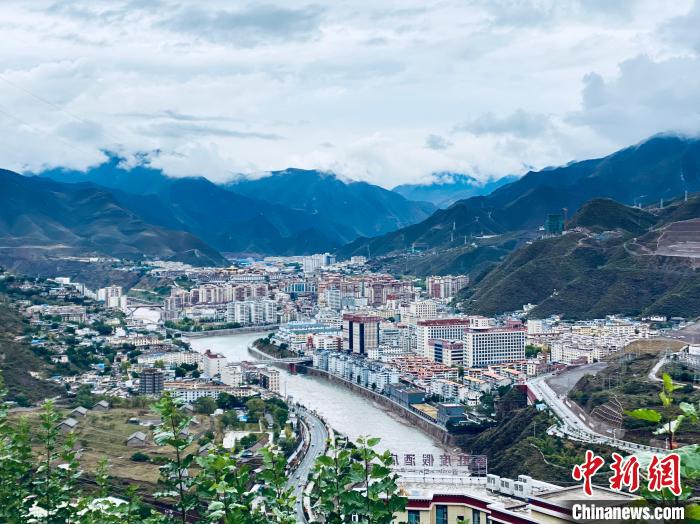 圖為“藏東明珠”昌都。　李江寧 攝