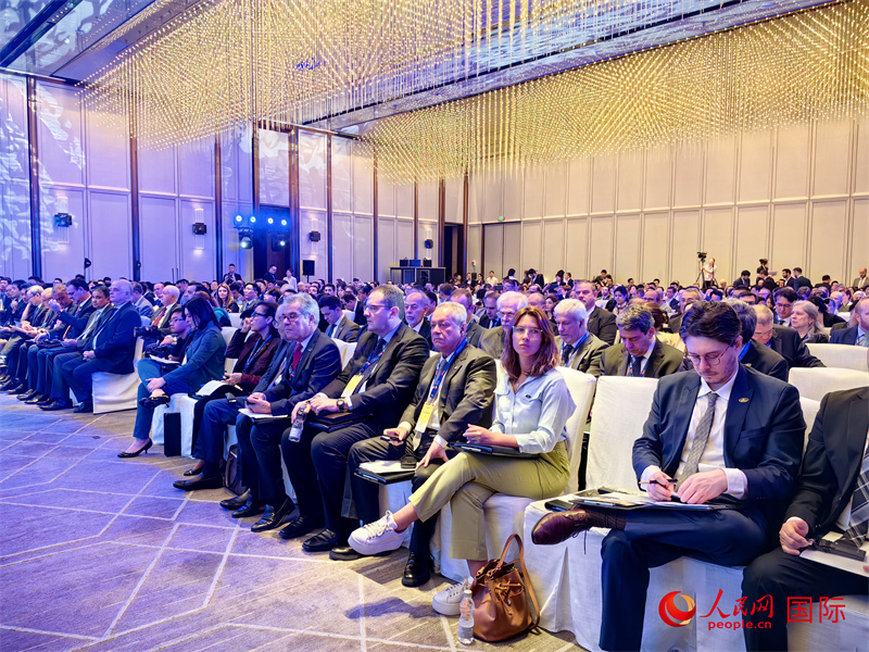 中國—巴西商業(yè)研討會現(xiàn)場。人民網(wǎng)記者 符園園攝