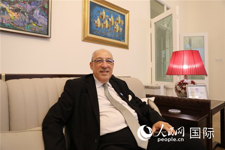 9月6日，摩洛哥駐華大使阿卜杜勒卡迪爾·安薩里接受人民網(wǎng)記者采訪。人民網(wǎng)記者 翟轉(zhuǎn)麗攝