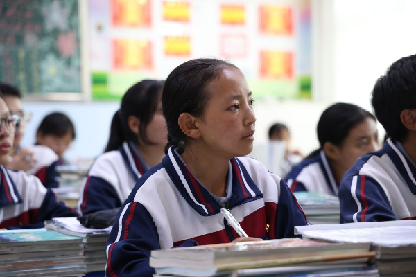 講好中華民族共同體故事，讓網(wǎng)絡(luò)“連心”更“聚心”