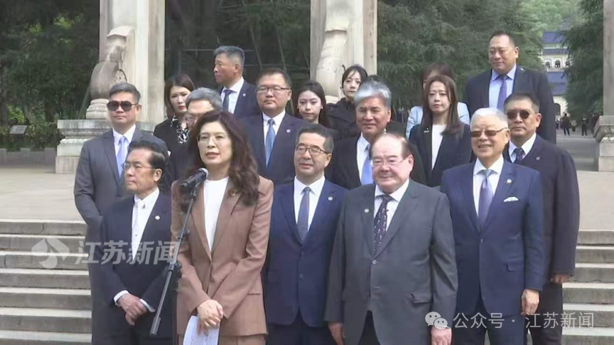 鄭麗文率團(tuán)開(kāi)啟訪陸之旅 ：橋通了，心會(huì)更近