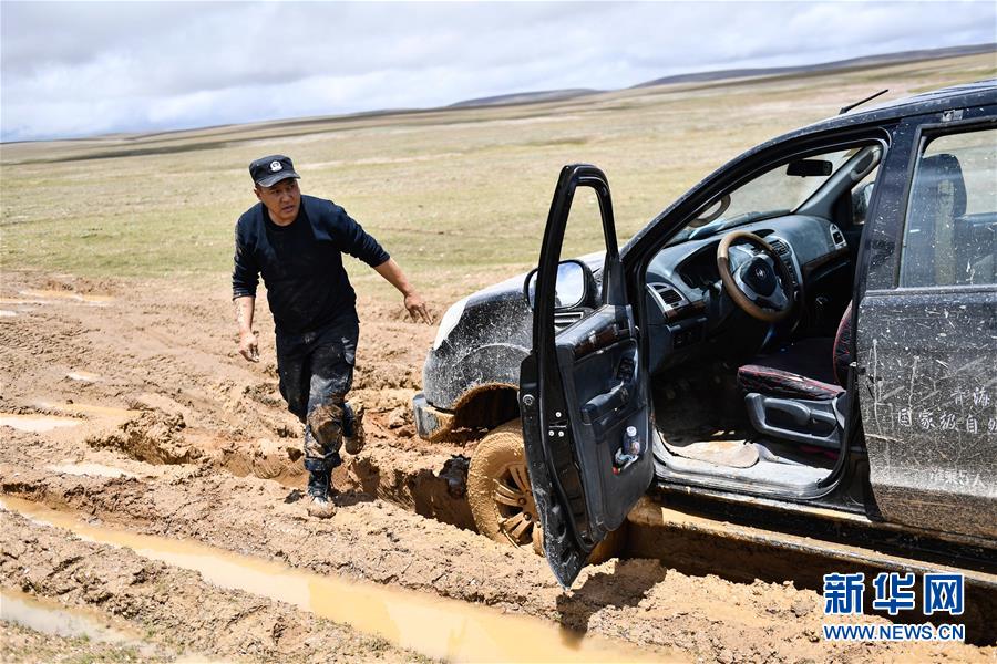 （圖文互動(dòng)）（3）記者手記：可可西里，“挪”向“藏羚羊大產(chǎn)房”的14個(gè)半小時(shí)