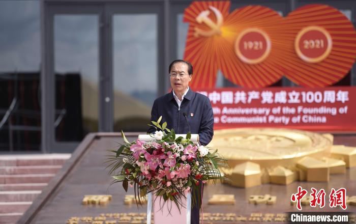 圖為中共青海省委常委、秘書長于叢樂致辭。　陳文年 攝