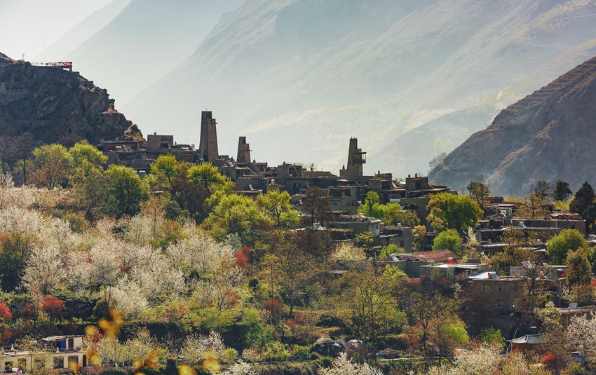 四川省阿壩州理縣桃坪村。四川省文旅廳供圖