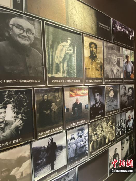 “老西藏”們。彭寧鈴 攝