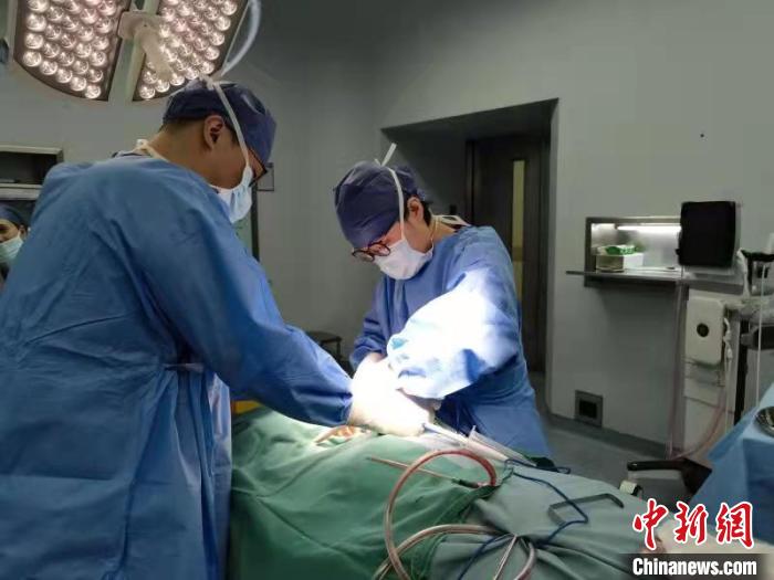 “格?；ㄖ異邸睘?61人次西藏患兒開展髖關(guān)節(jié)愛心手術(shù)