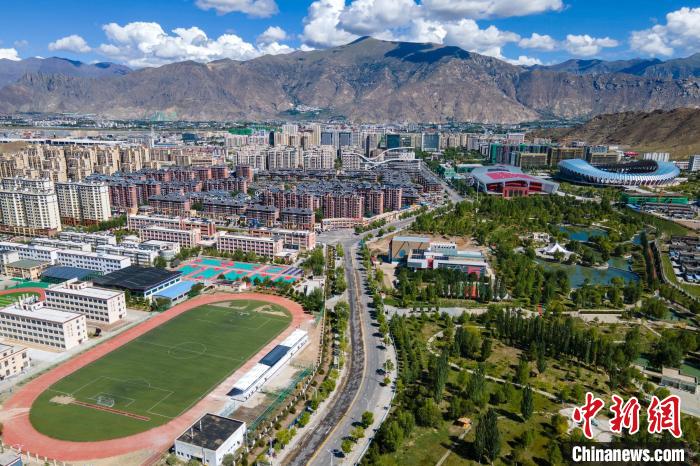 圖為西藏拉薩柳梧新區(qū)?！〗w波 攝
