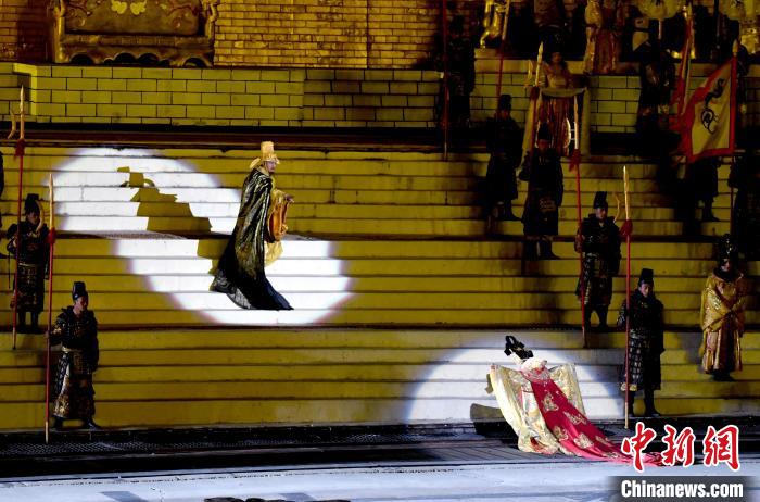 3月17日，西藏拉薩，《文成公主》大型史詩(shī)劇演出現(xiàn)場(chǎng)?！±盍?攝