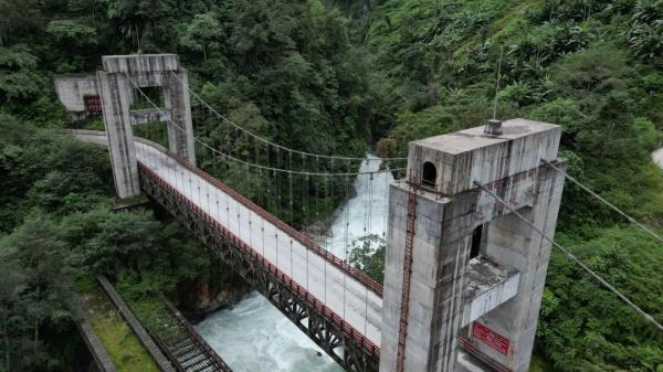 幾代建設(shè)者，歷經(jīng)半個(gè)多世紀(jì)完成！這是一條怎樣的公路？