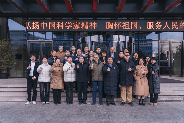 專家把脈西藏氧產業(yè)：高原旅游亟需突破“氧瓶頸”