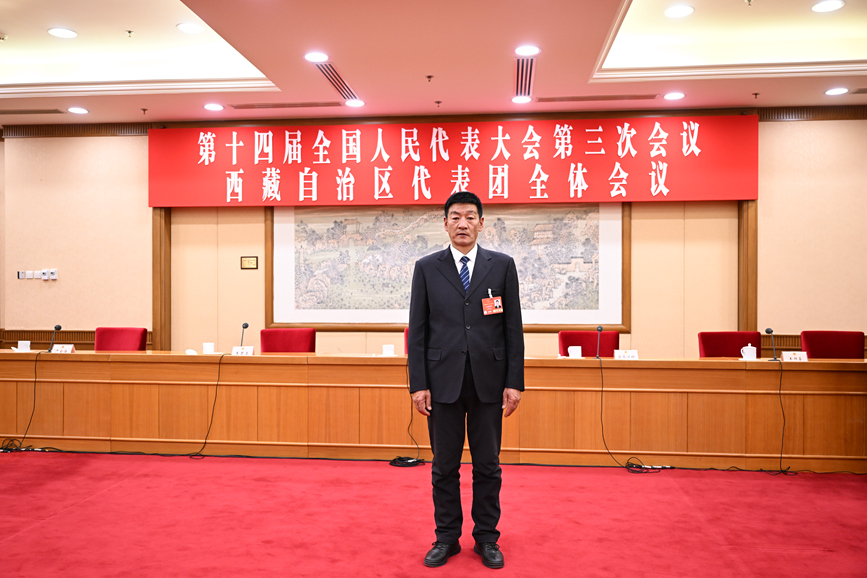 全國(guó)人大代表、國(guó)網(wǎng)拉薩供電公司城區(qū)供電服務(wù)中心帶電作業(yè)保電班副班長(zhǎng)扎西尼瑪。次吉美朵攝