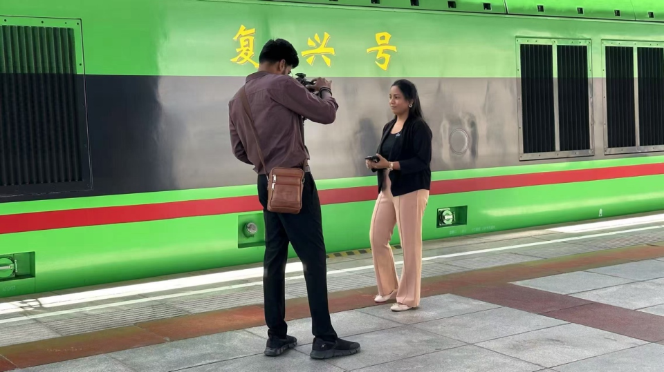 “中國在保護(hù)自然環(huán)境的同時實現(xiàn)了高度現(xiàn)代化！” ——多國記者眼中的現(xiàn)代西藏_fororder_圖片4