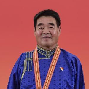 （奮斗百年路　啟航新征程·“七一勛章”獲得者·圖文互動(dòng)）（2）“草原之子”廷·巴特爾：讓草原綠起來，幫牧民富起來